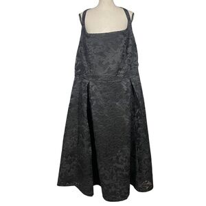 City Chic Lace Dress